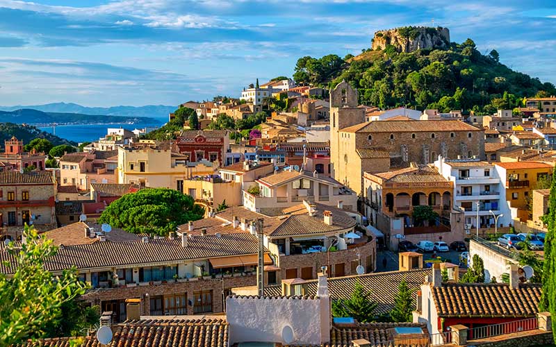 What to see in Begur - Begur Castle